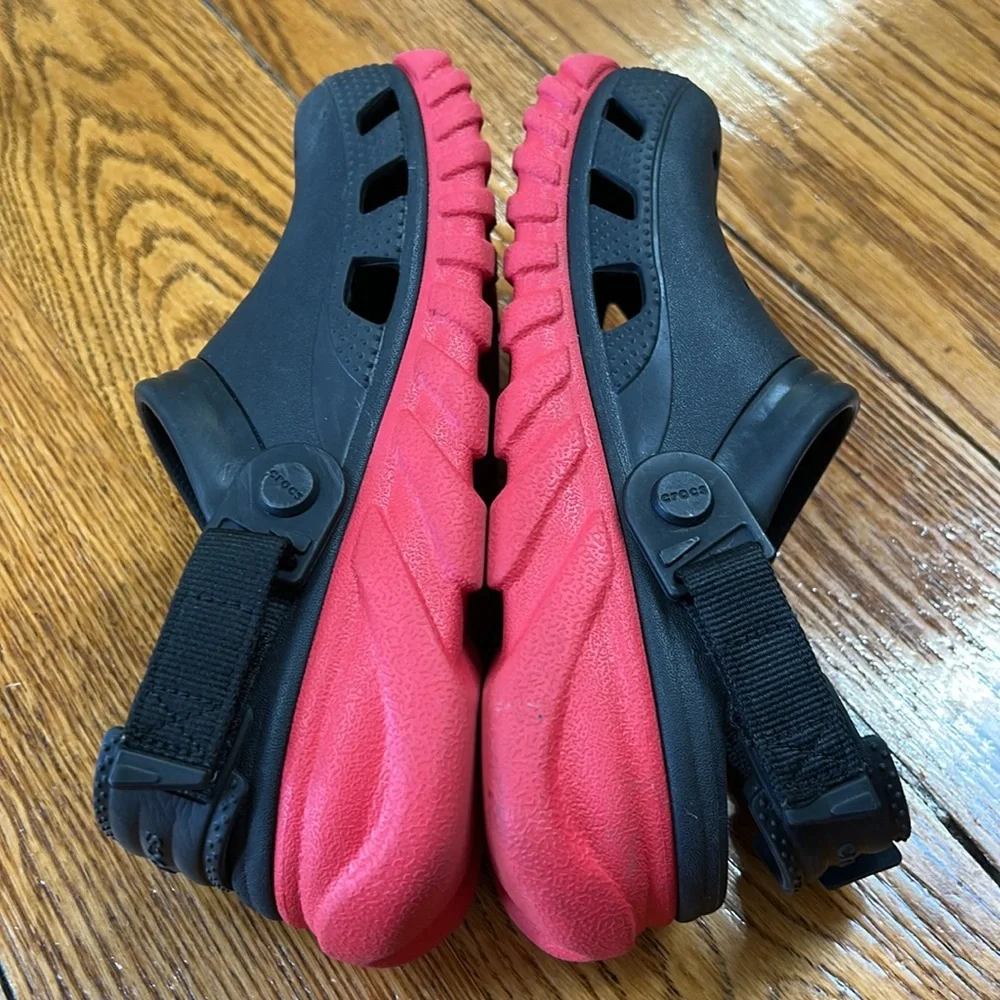 CROCS duet max
